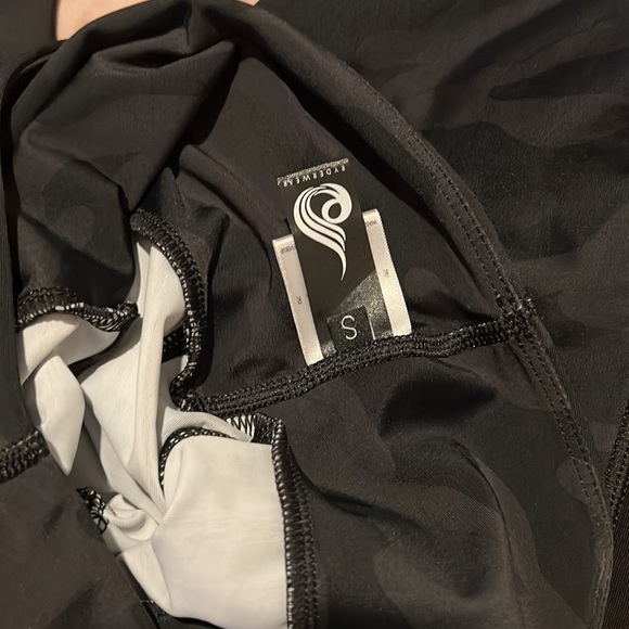 Ryder wear leggings polyester material like new - Picture 5 of 6